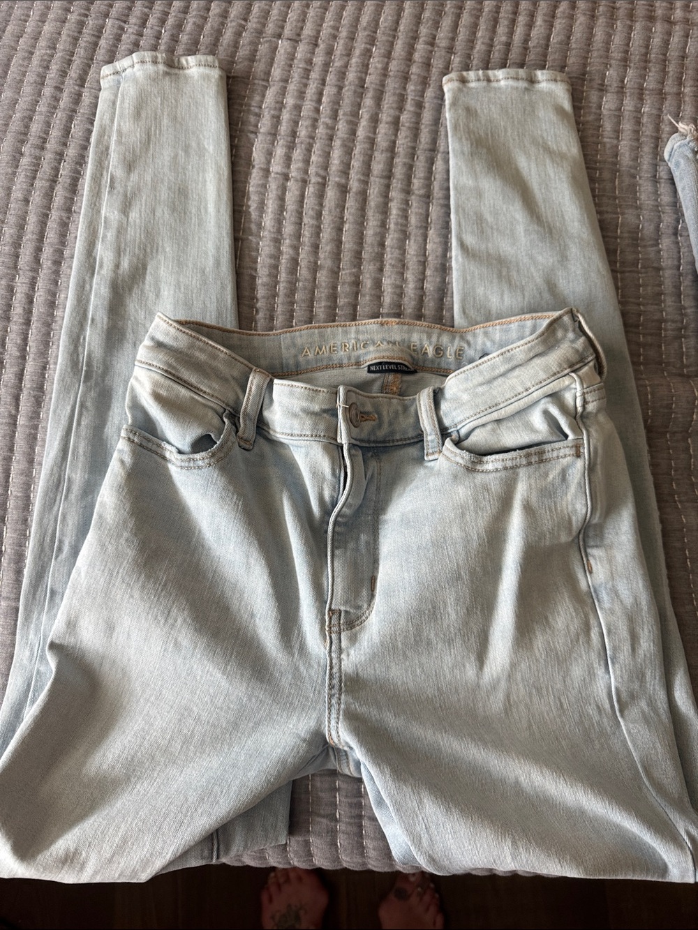 American Eagle Outfitters Light Blue Women’s Skinny Jeans
